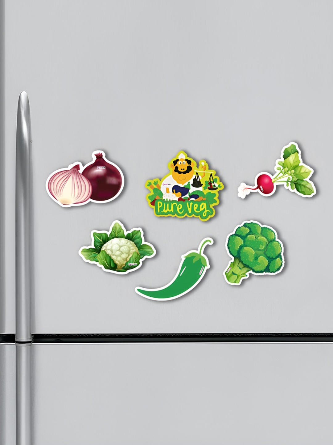 

ARTBUG 6 Pieces Green & White Vegetables Printed Decorative Magnets