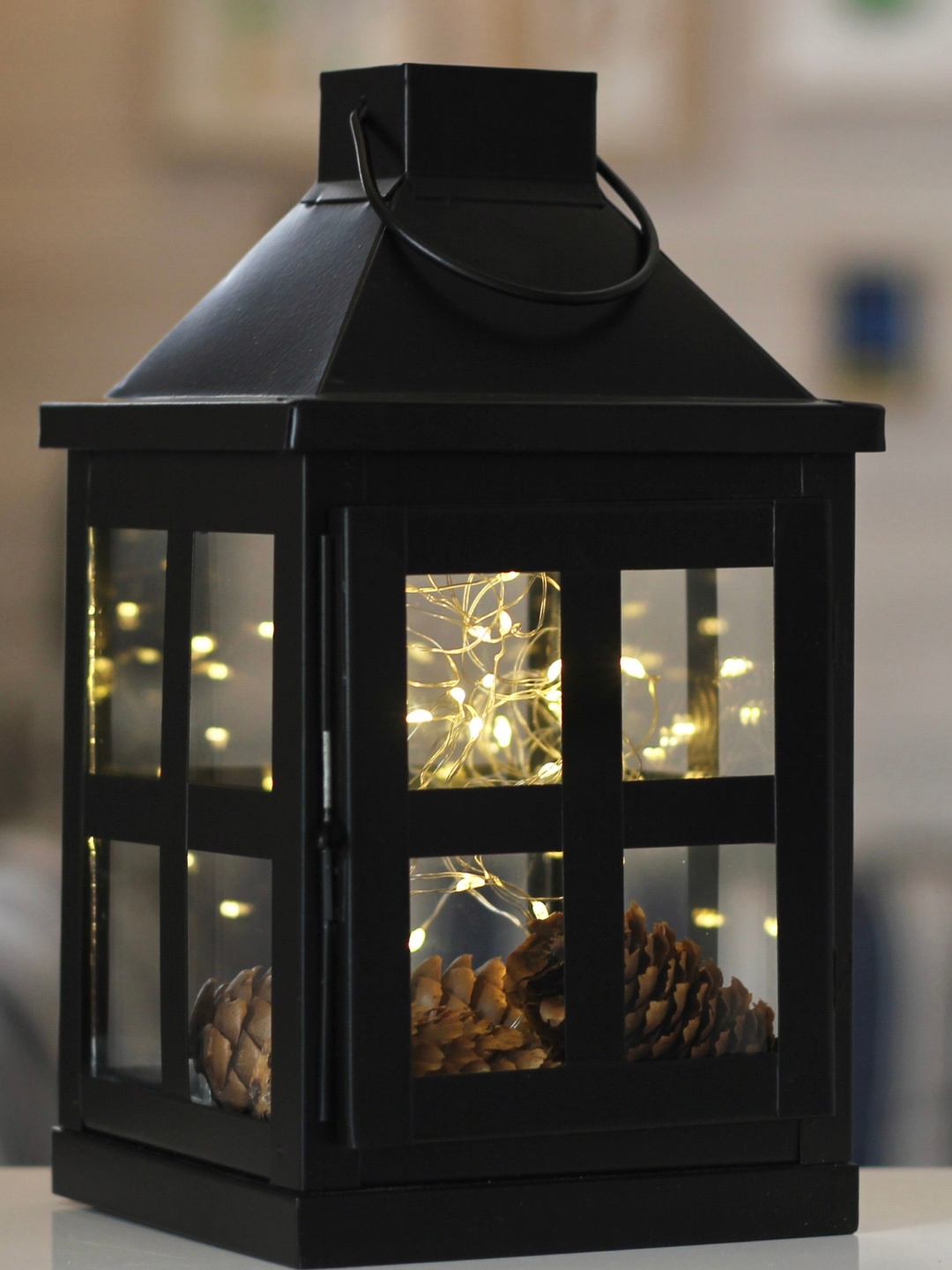 

BEHOMA Black Metal Duke Candle Holder