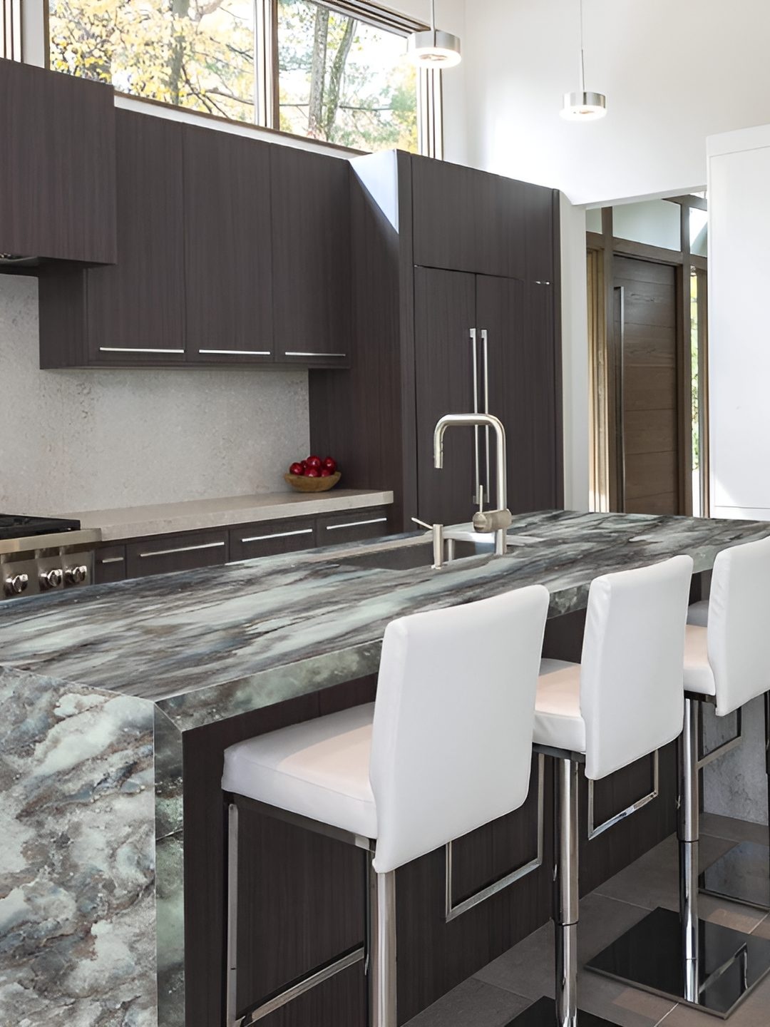 

CVANU Grey & White Marble Self-Adhesive Vinyl Wallpaper