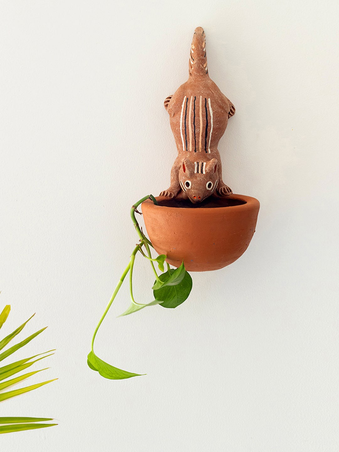 

ExclusiveLane The Farm Fables Brown Squeaking Squirrel Terracotta Wall Planter Pot