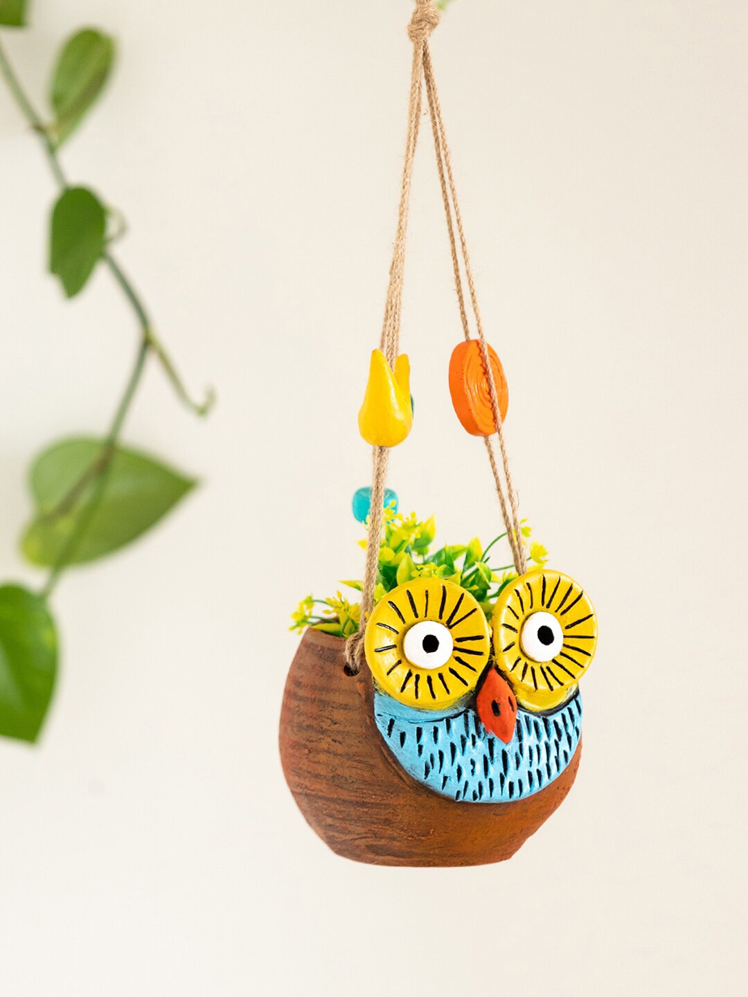 

ExclusiveLane The Farm Fables Brown & Blue Terracotta Night Owl Hanging Planter Pot