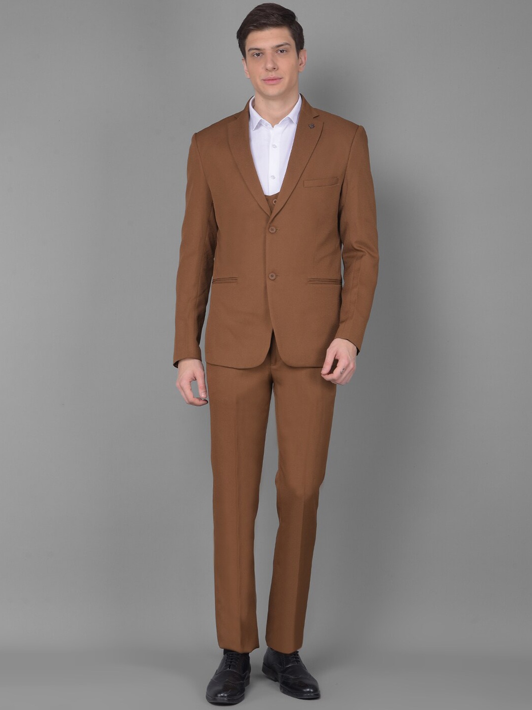 

Canary London Single-Breasted Slim-Fit 3-Piece Suit, Mustard