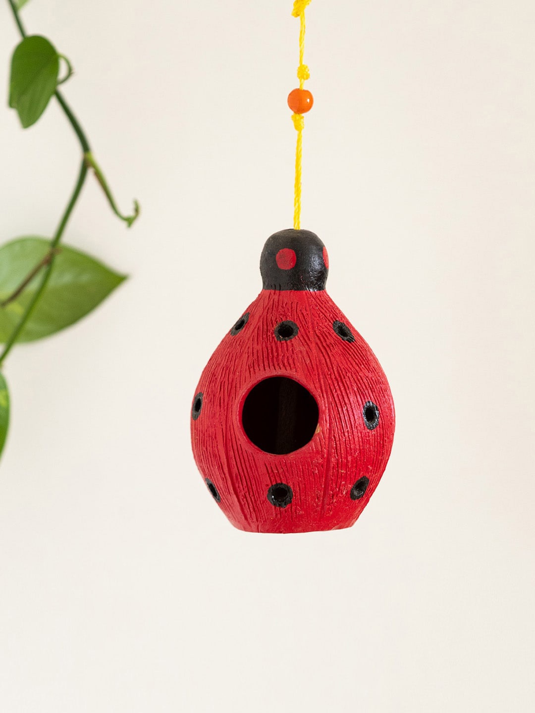 

ExclusiveLane The Farm Fables Red & Black Ladybug Hand Painted Terracotta Bird House