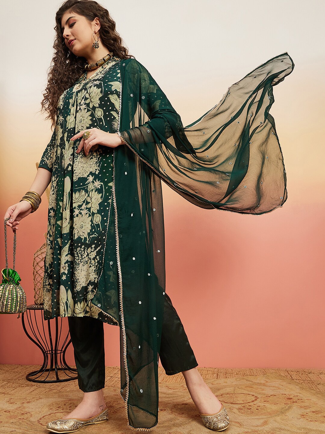 

Sangria Green Floral Printed Sequinned Staright Kurta Sets