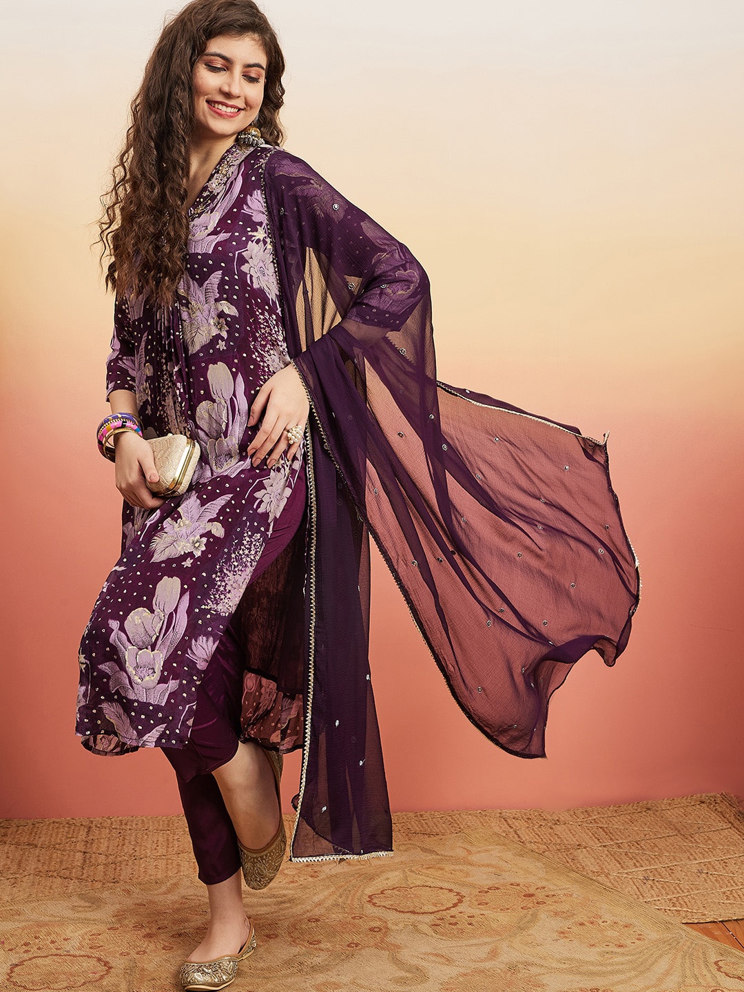 

Sangria Floral Printed Staright Kurta With Trouser & Dupatta, Purple