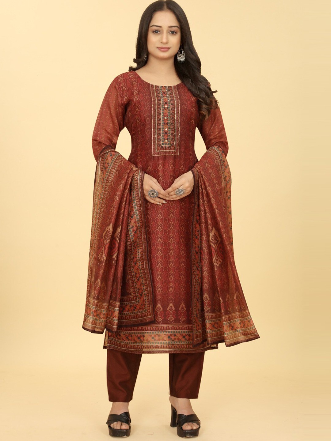 

PEPPERYLOOK Ethnic Motifs Printed Mirror Work Straight Kurta With Trouser & Dupatta, Red
