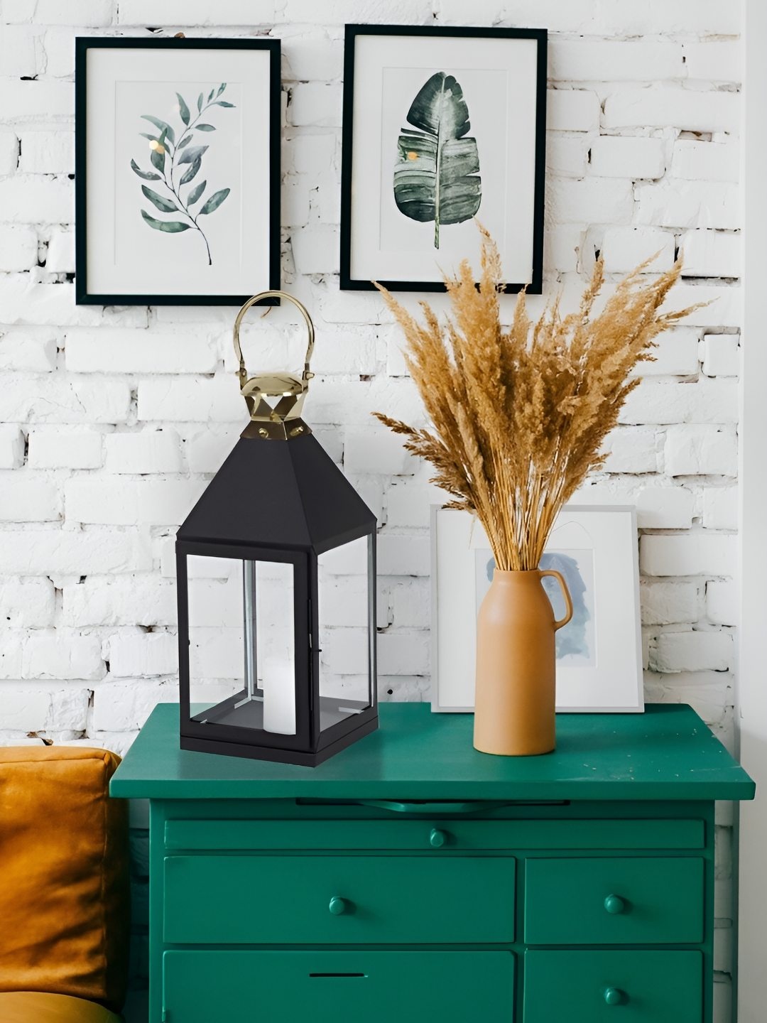 

OPAXA LIVING Black Metal Table Lamp