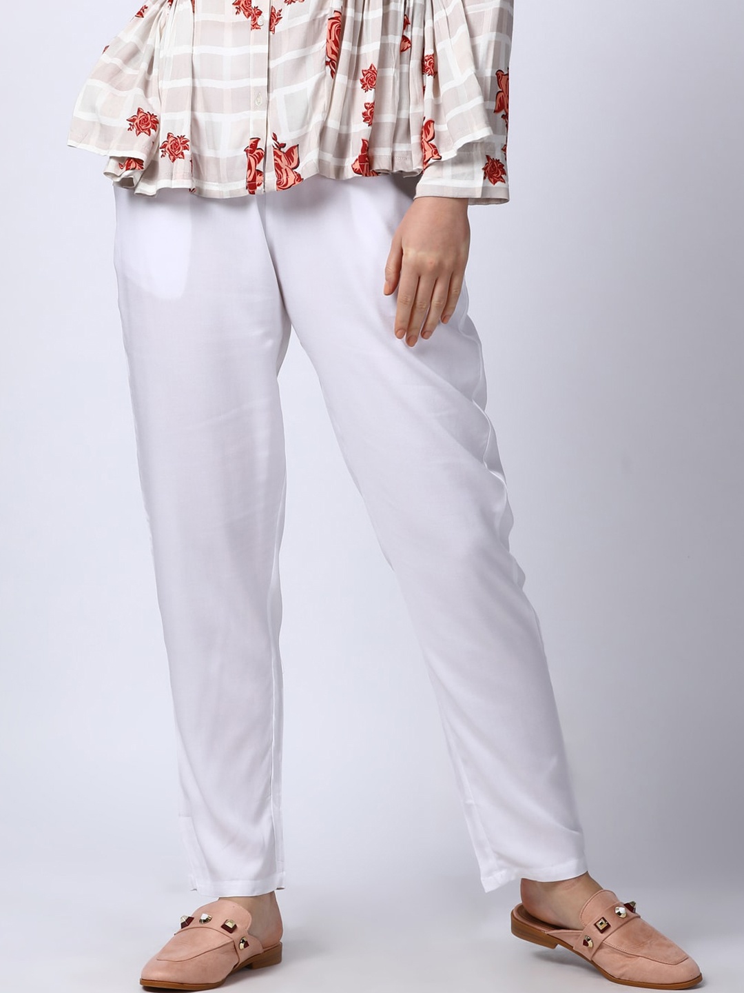 

GOLDSTROMS Women Mid-Rise Slim Fit Trousers, White