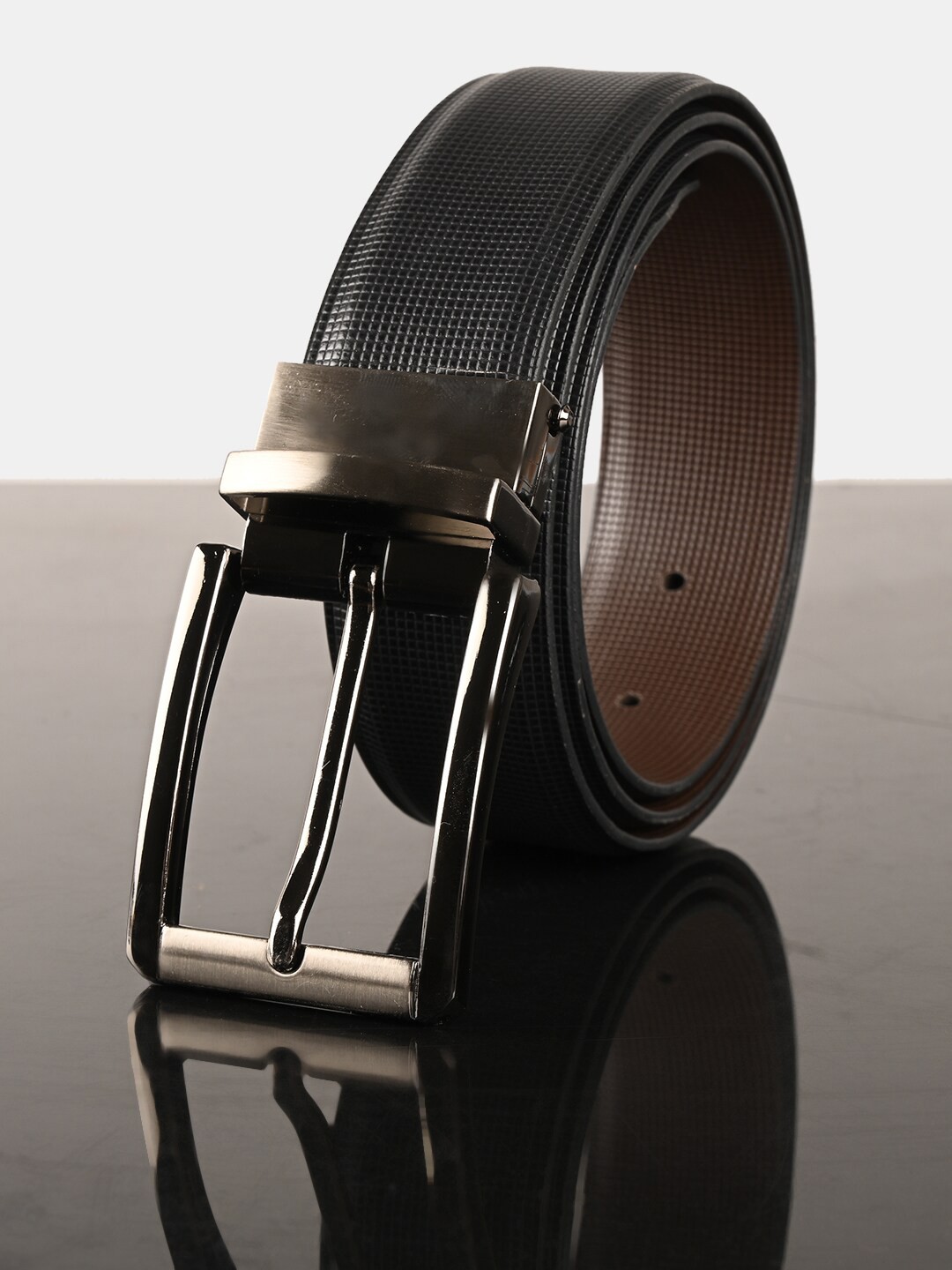 

BuckleUp Men Leather Reversible Belt, Black