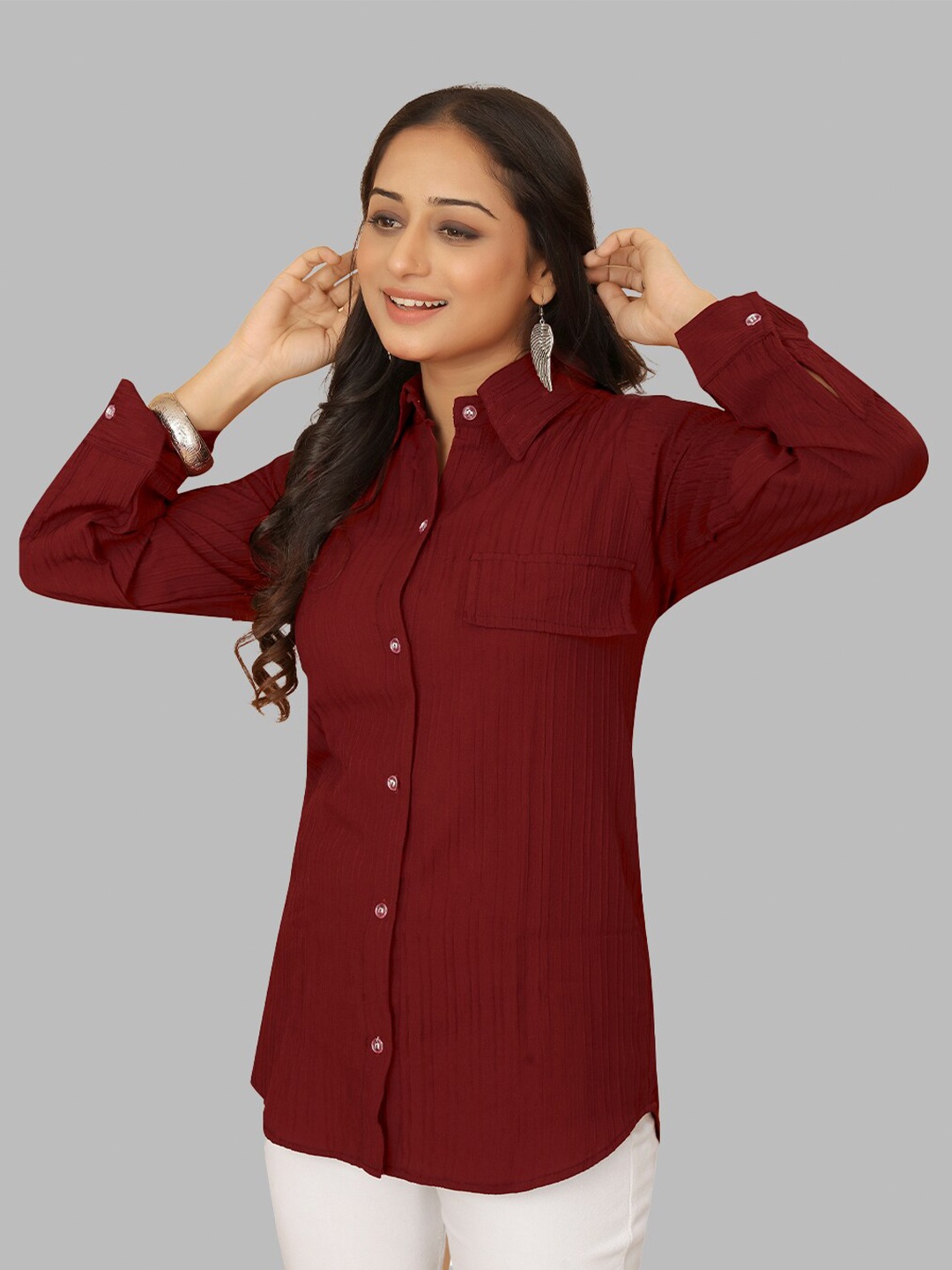 

PEACH PIPER Self Design Classic Regular Fit Casual Shirt, Maroon