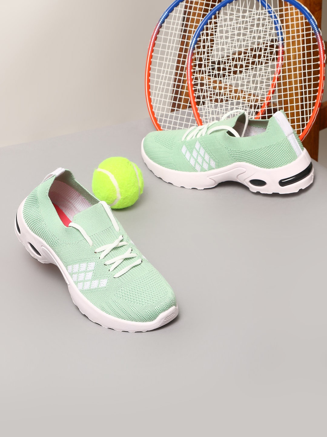 

Champs Women LOTUS Textured Lightweight Mesh Sneakers, Sea green