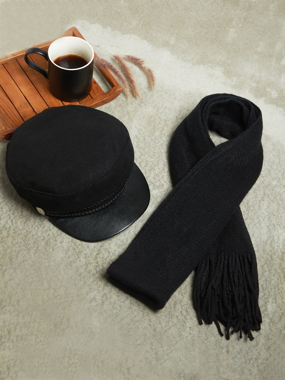 

ToniQ Tasselled Woollen Stole With Cap, Black