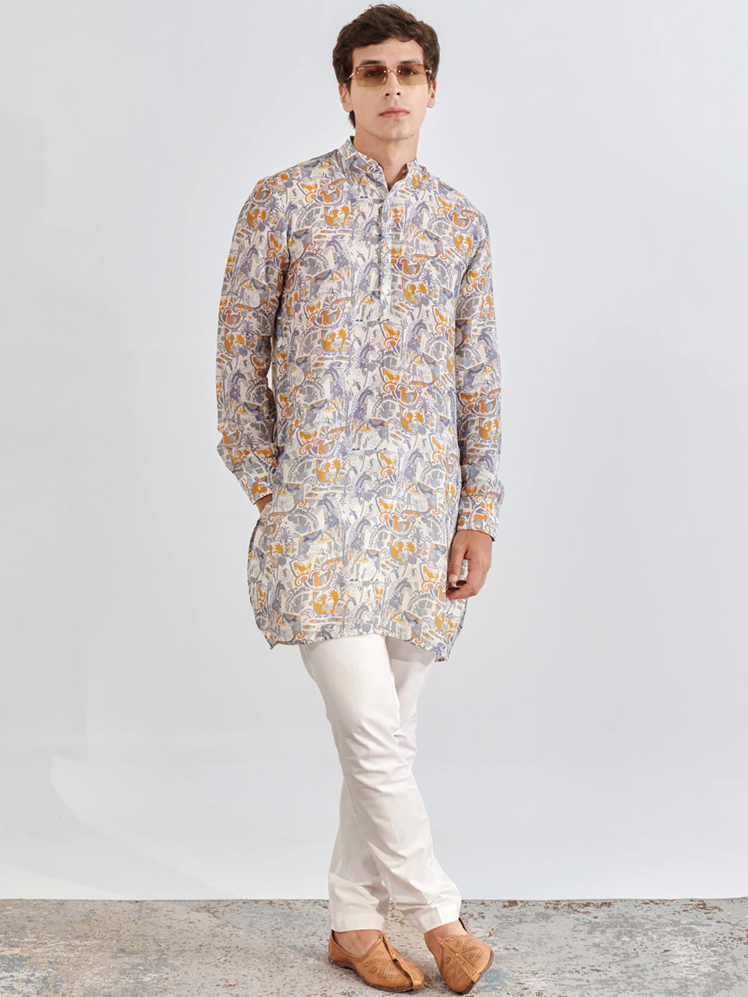 

QB MEN Ethnic Motifs Printed Cotton Regular Kurta, Silver