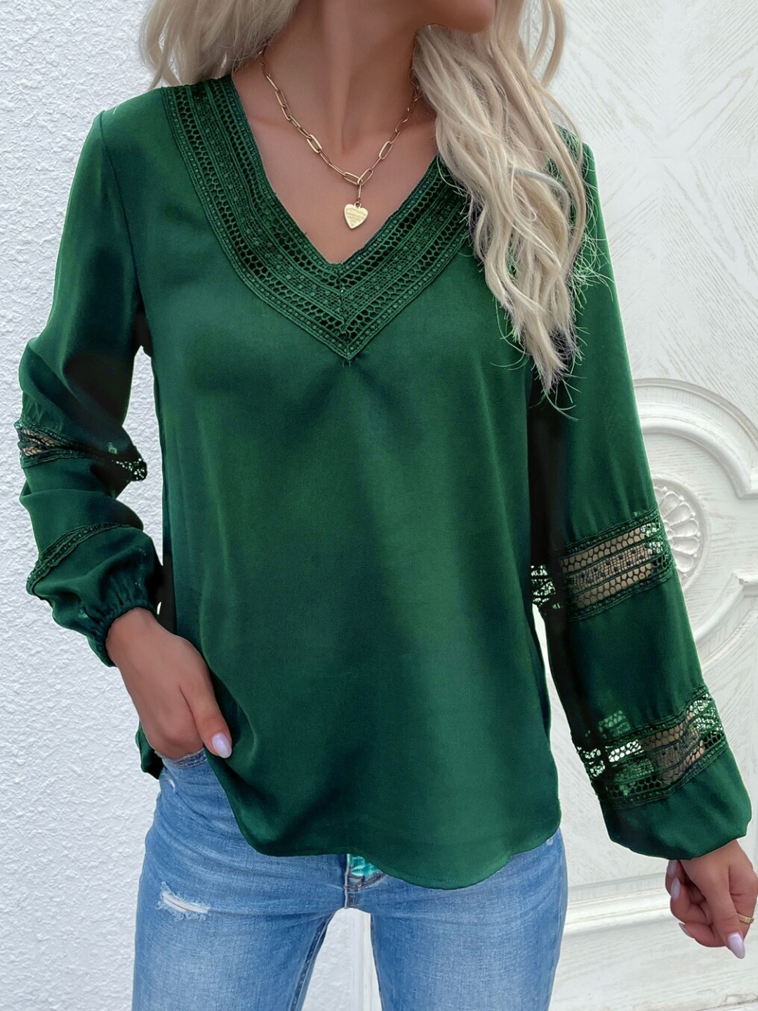 

StyleCast Green Puffed Sleeves Lace Inserts Top