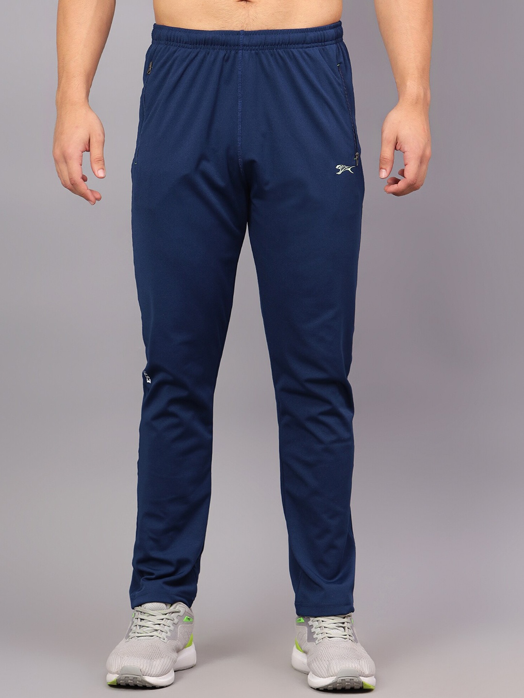 

Shiv Naresh Men Mid-Rise Regular Track Pants, Navy blue