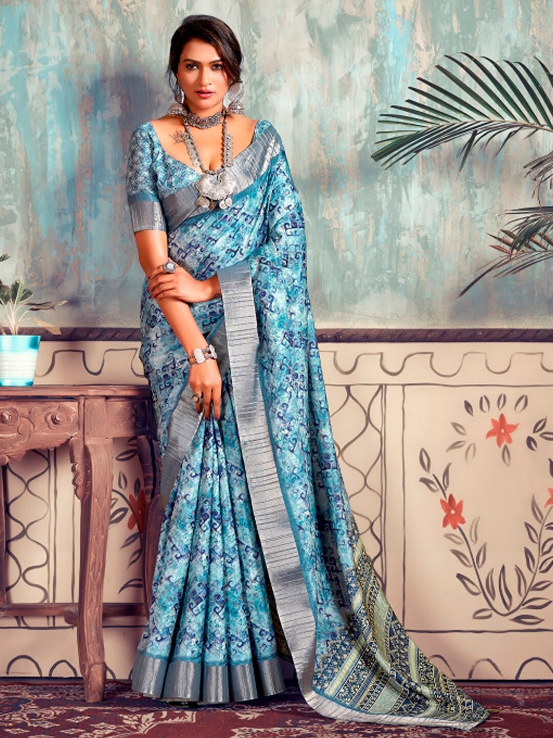 

Mitera Blue Ethnic Motifs Zari Silk Blend Designer Sungudi Saree