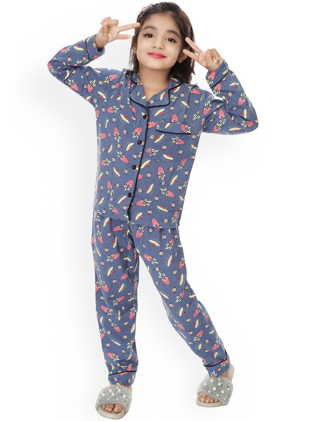 

BAESD Girls Conversational Printed Pure Cotton Night suit, Grey