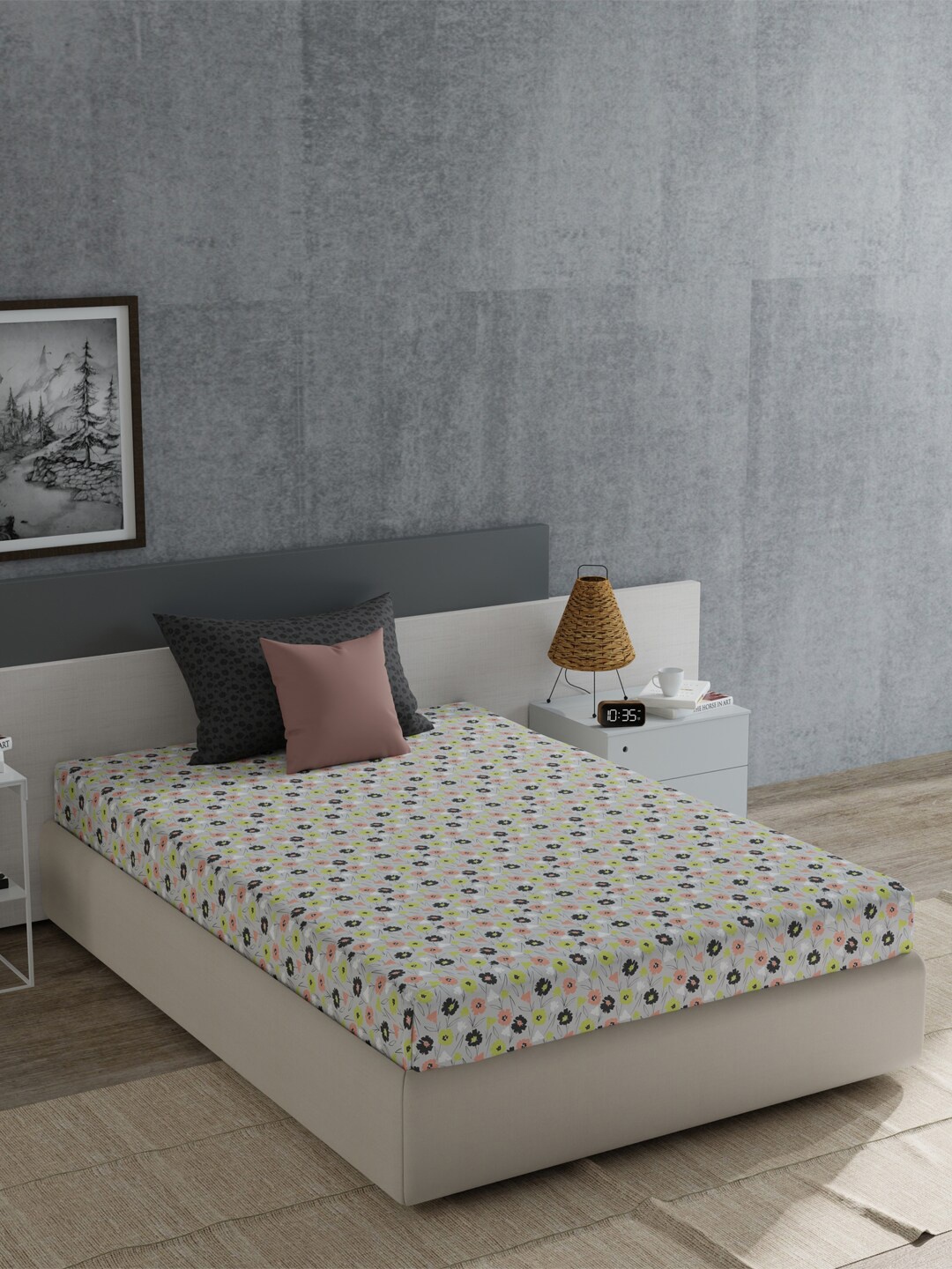 

MYTRIDENT Grey & Black Floral Cotton 120 TC Single Bedsheet with 1 Pillow Cover