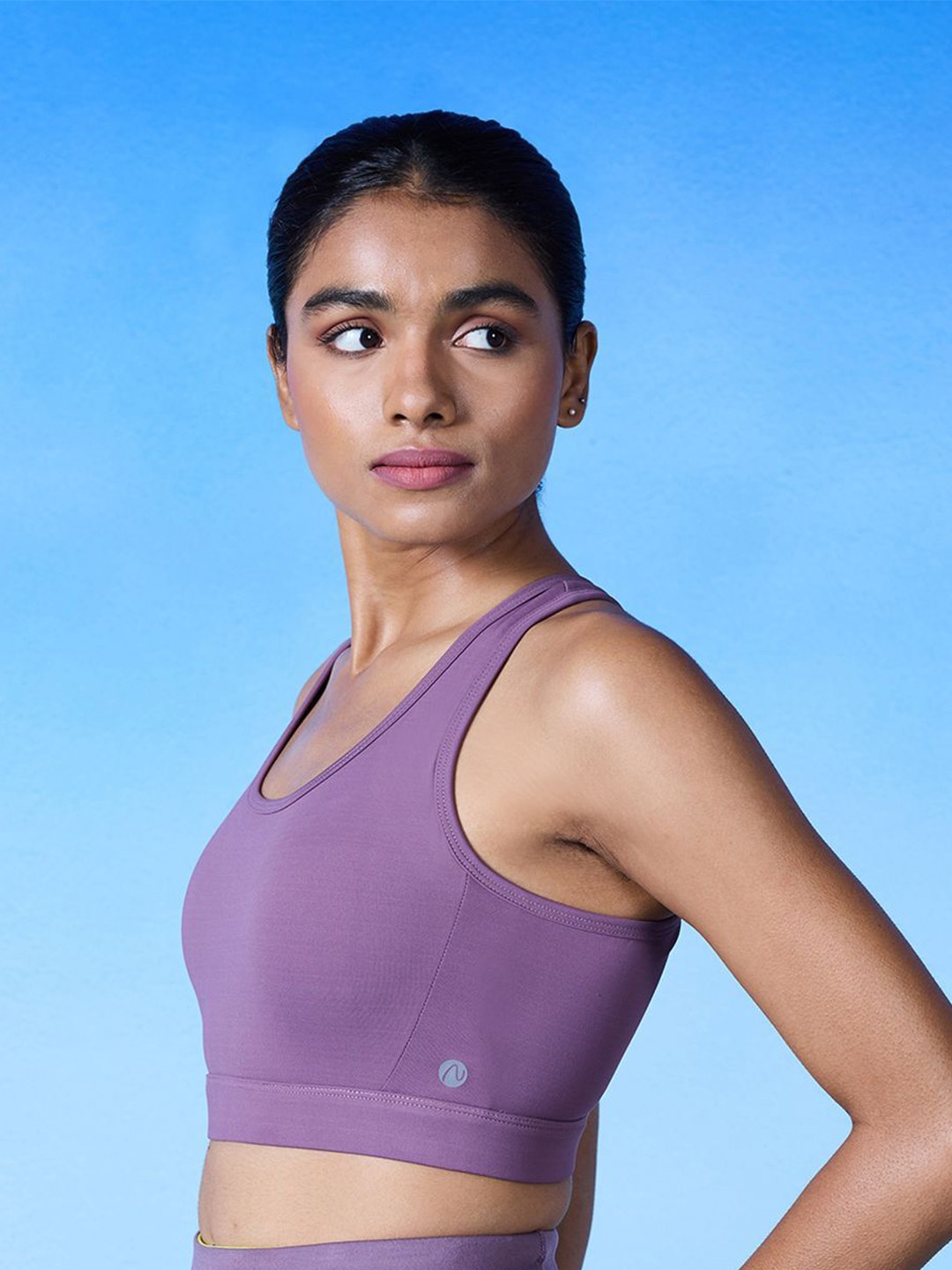 

Nykd Women Solid Sports Bra with Criss Cross Back (NYK310), Lavender