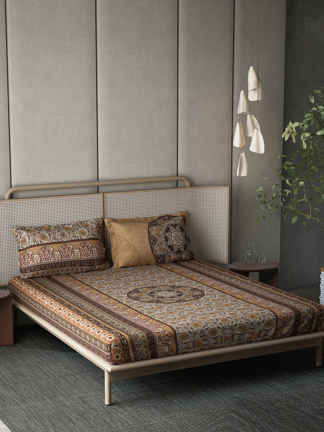 

DDecor Brown Ethnic Motifs Printed Cotton 210 TC King Bedsheet with 2 Pillow Covers