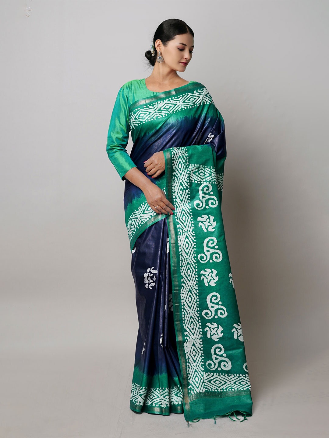 

Unnati Silks Batik Printed Silk Cotton Chanderi Saree, Navy blue