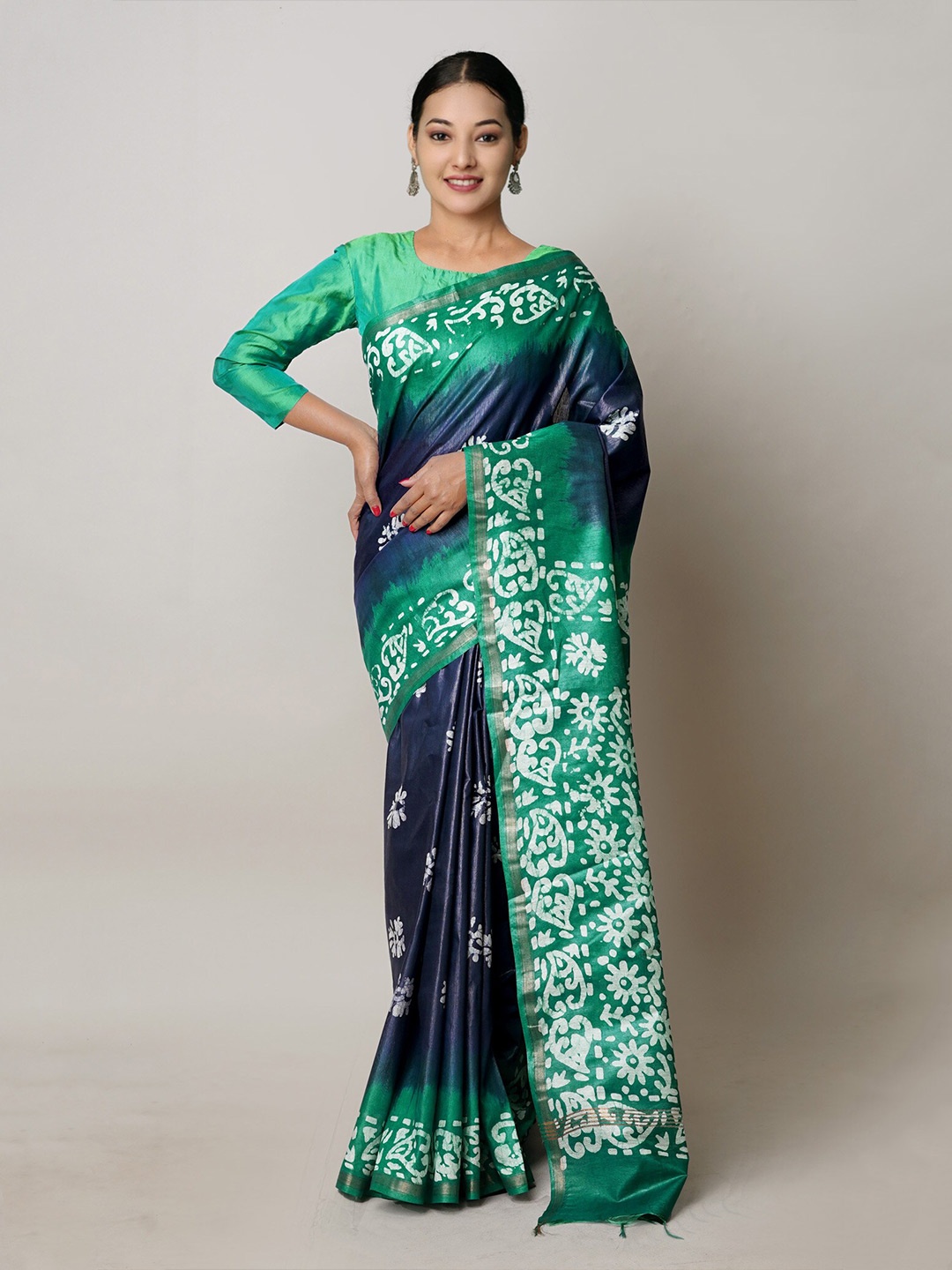 

Unnati Silks Batik Printed Zari Chanderi Saree, Navy blue