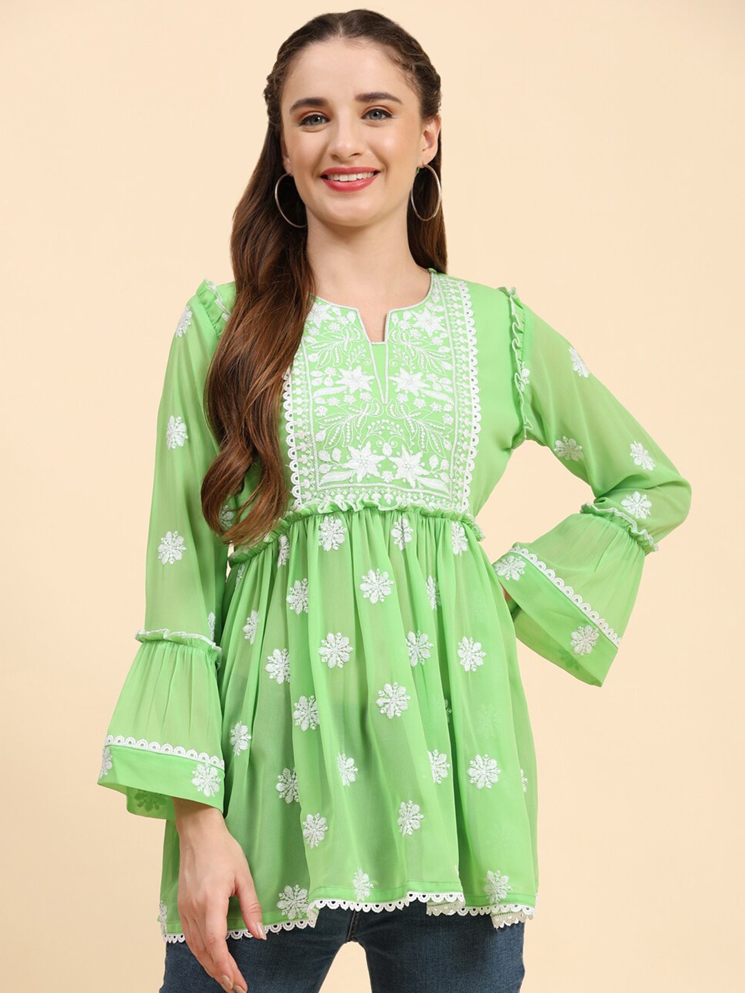 

Growish Floral Embroidered Bell Sleeves Kurti, Green