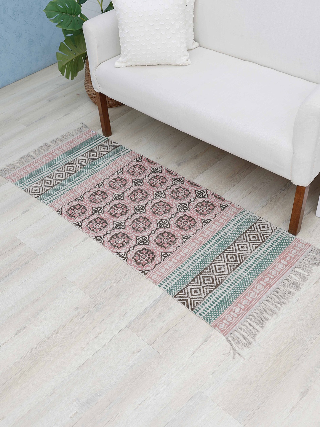 

Ariana Pink & White Ethnic Block Printed Cotton Dhurrie