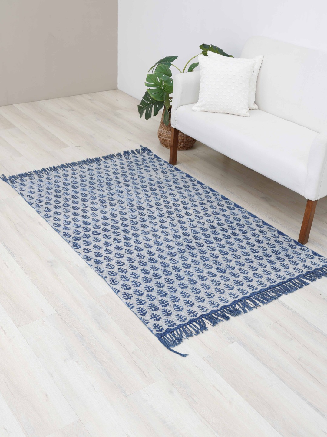 

Ariana Navy Blue & White Ethnic Motifs Block Printed Cotton Dhurries