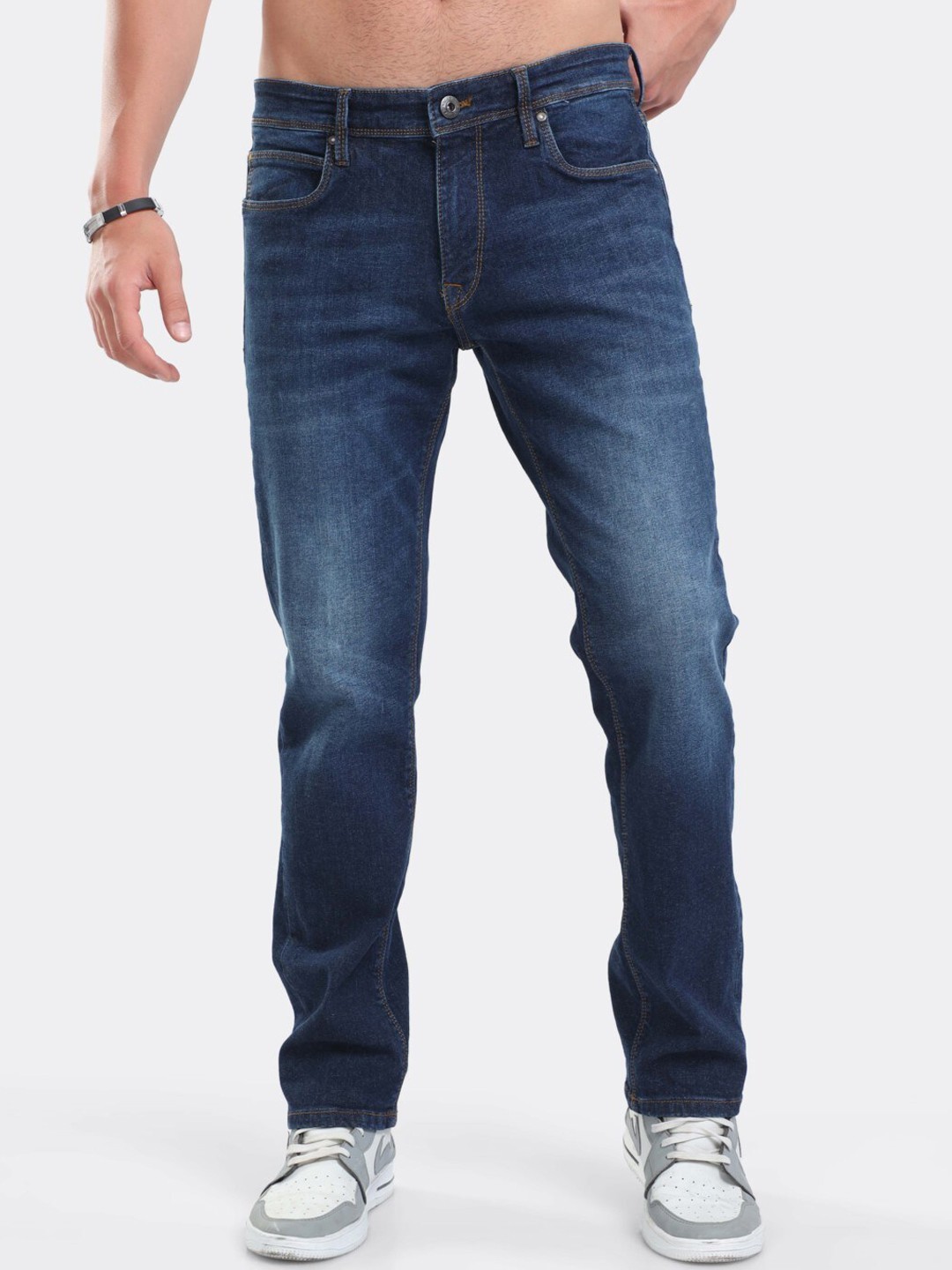 

BADMAASH Men Jean Relaxed Fit Light Fade Stretchable Cotton Jeans, Blue