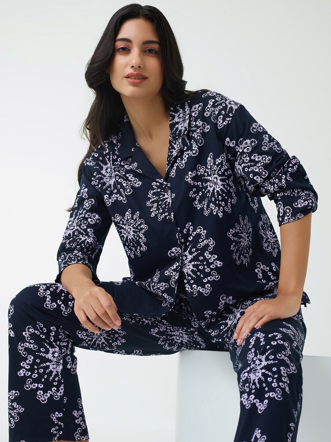 

I like me Blue Floral Printed Pure Cotton Night suit, Navy blue