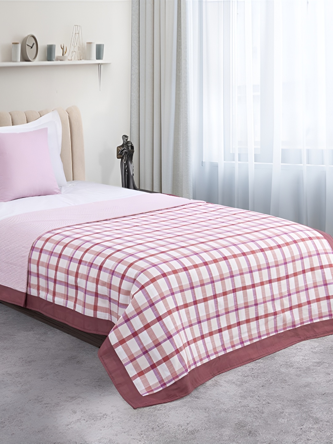 

ELAN DREAMS Red & White Checked Cotton Revesible AC Room 110 GSM Single Bed Dohar