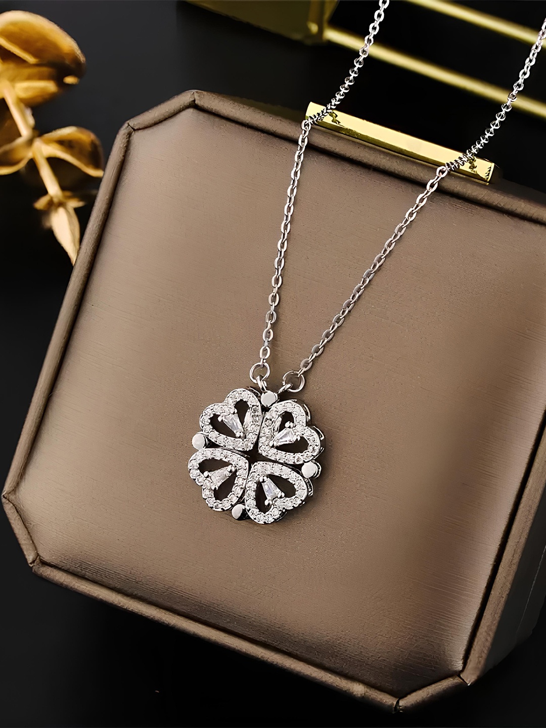 

KARISHMA KREATIONS Silver-Plated Stainless Steel Chain