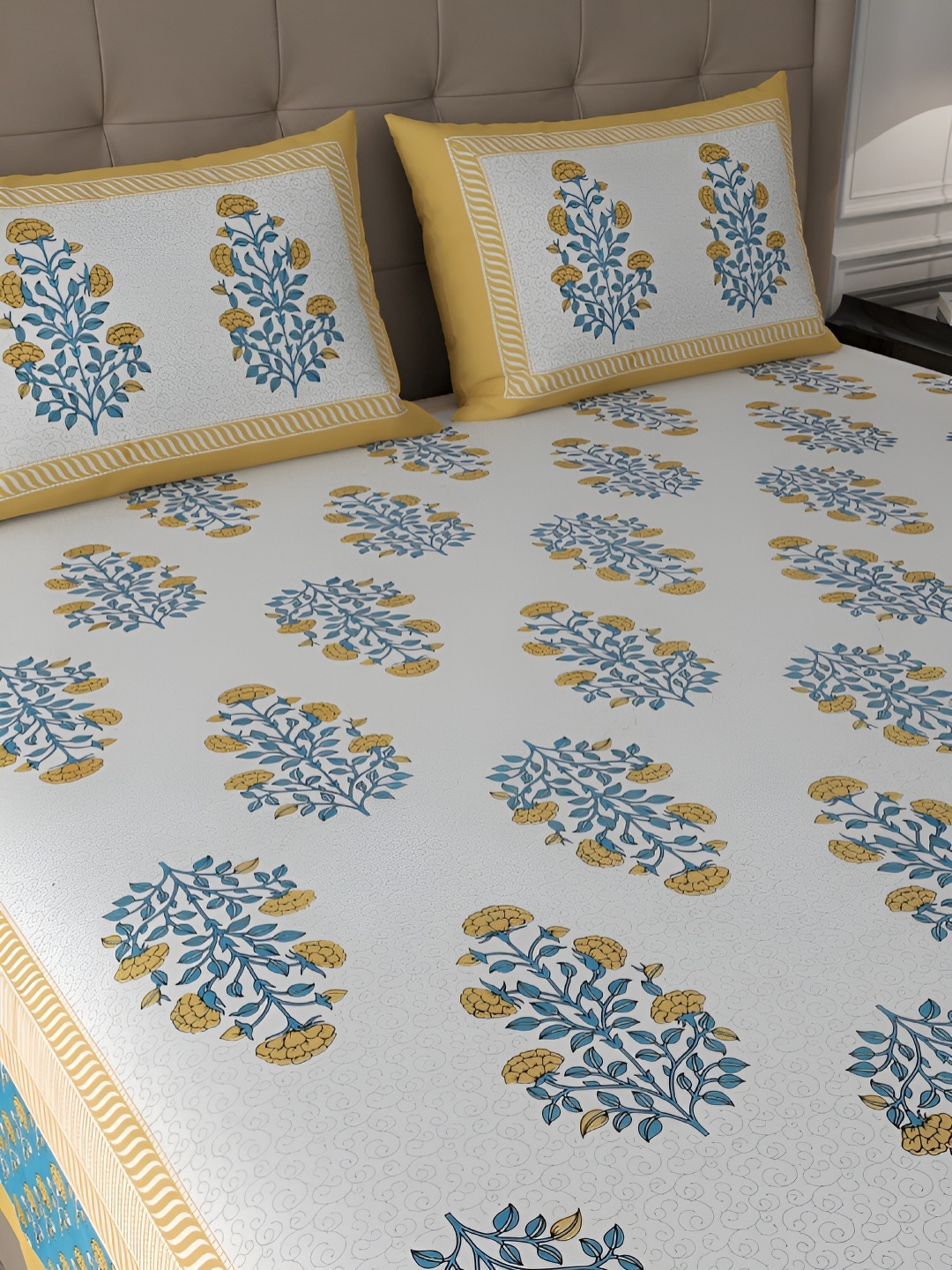 

Wayne Martin White Floral Cotton 400 TC King Bedsheet with 2 Pillow Covers