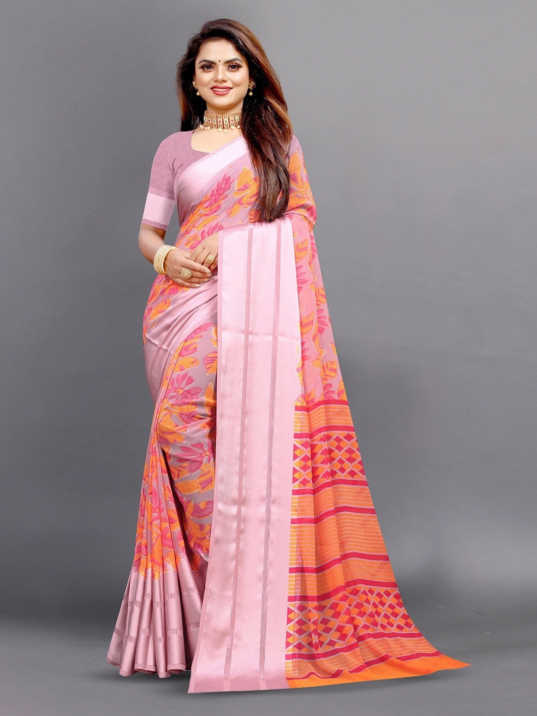 

APNISHA Floral Printed Pure Georgette Saree, Orange