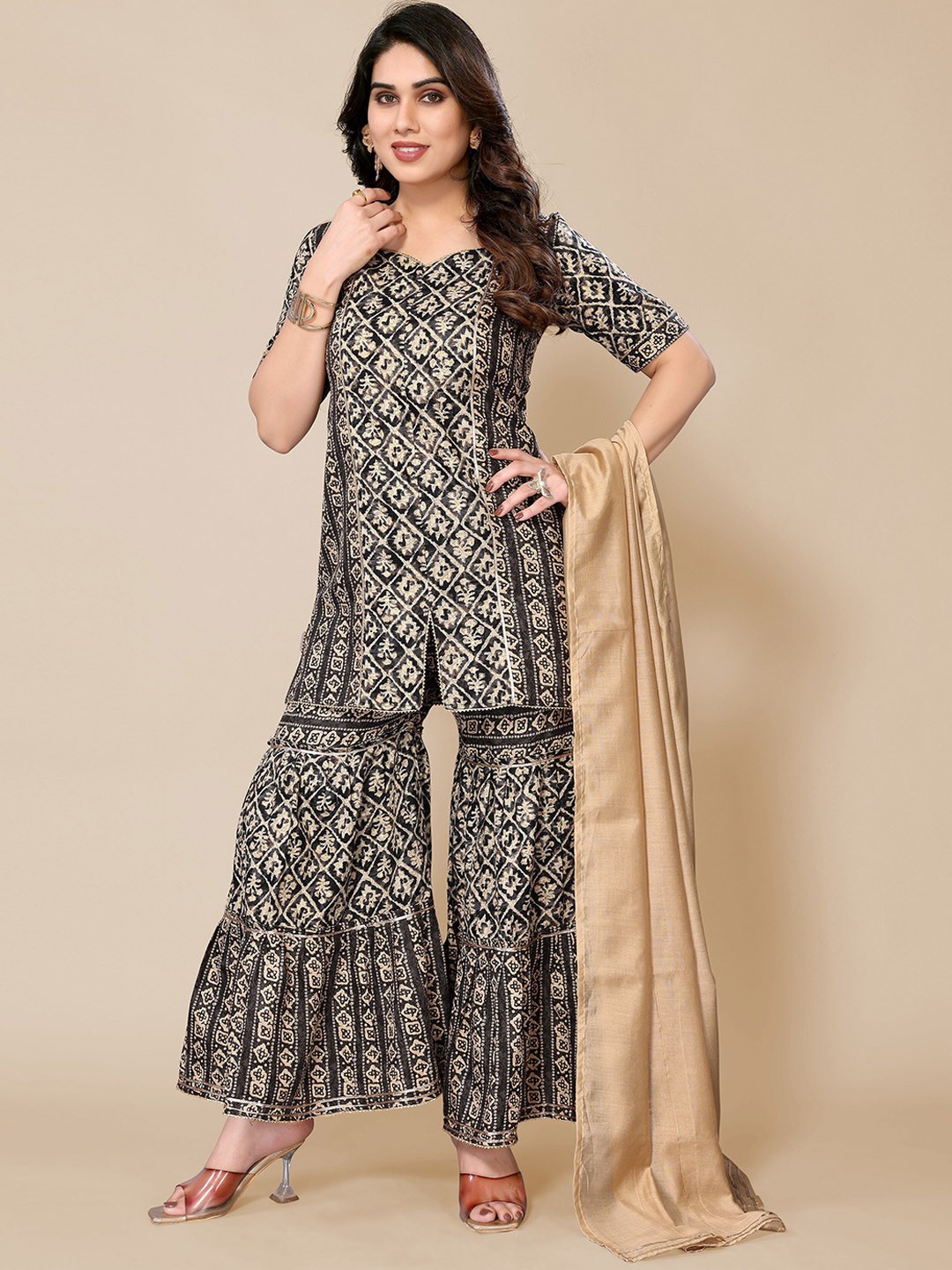 

PYARI - A style for every story Ethnic Motifs Printed Kurta With Sharara & Dupatta, Olive