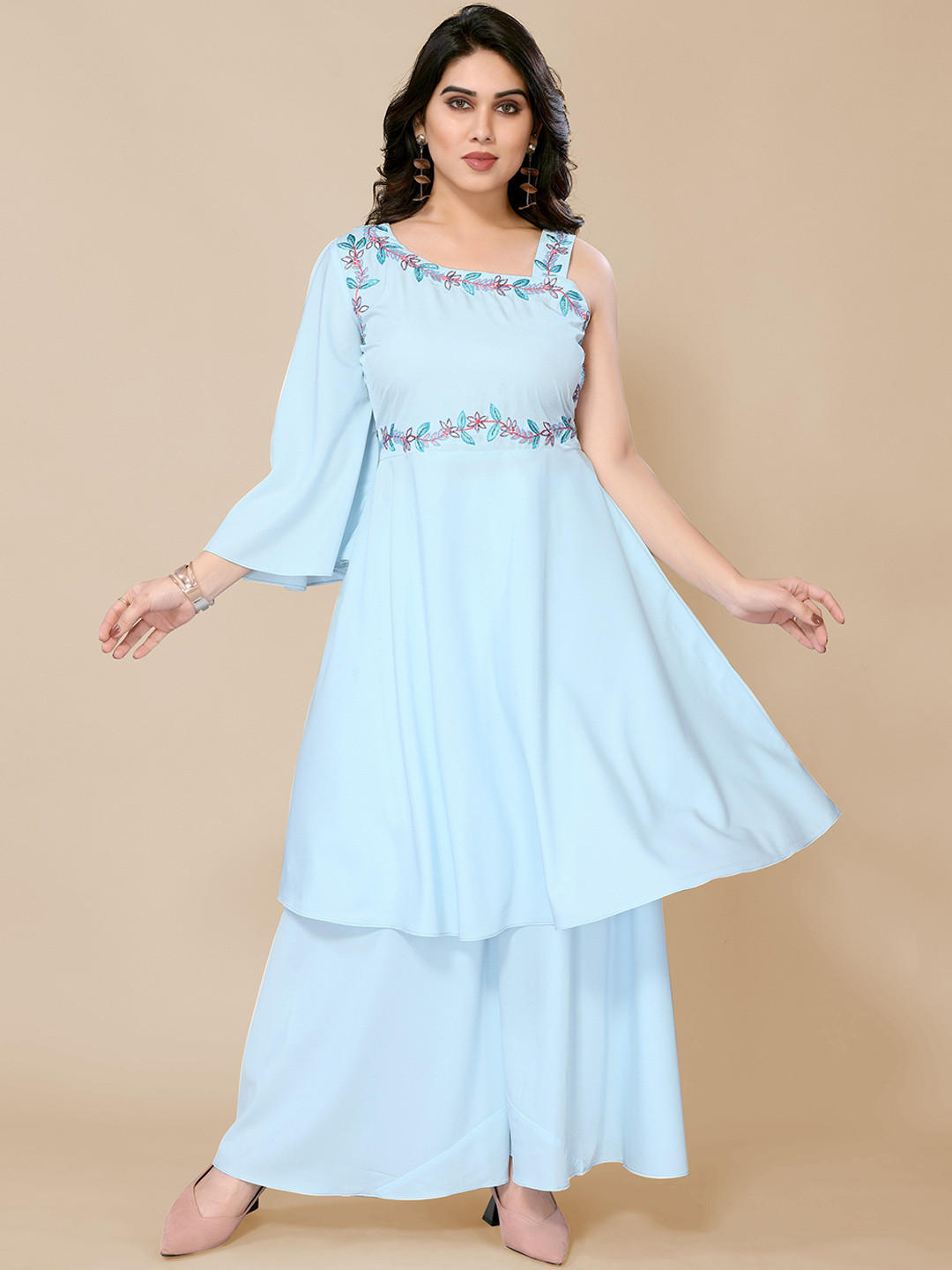 

PYARI - A style for every story Floral Embroidered A-line Kurta with Trousers, Turquoise blue