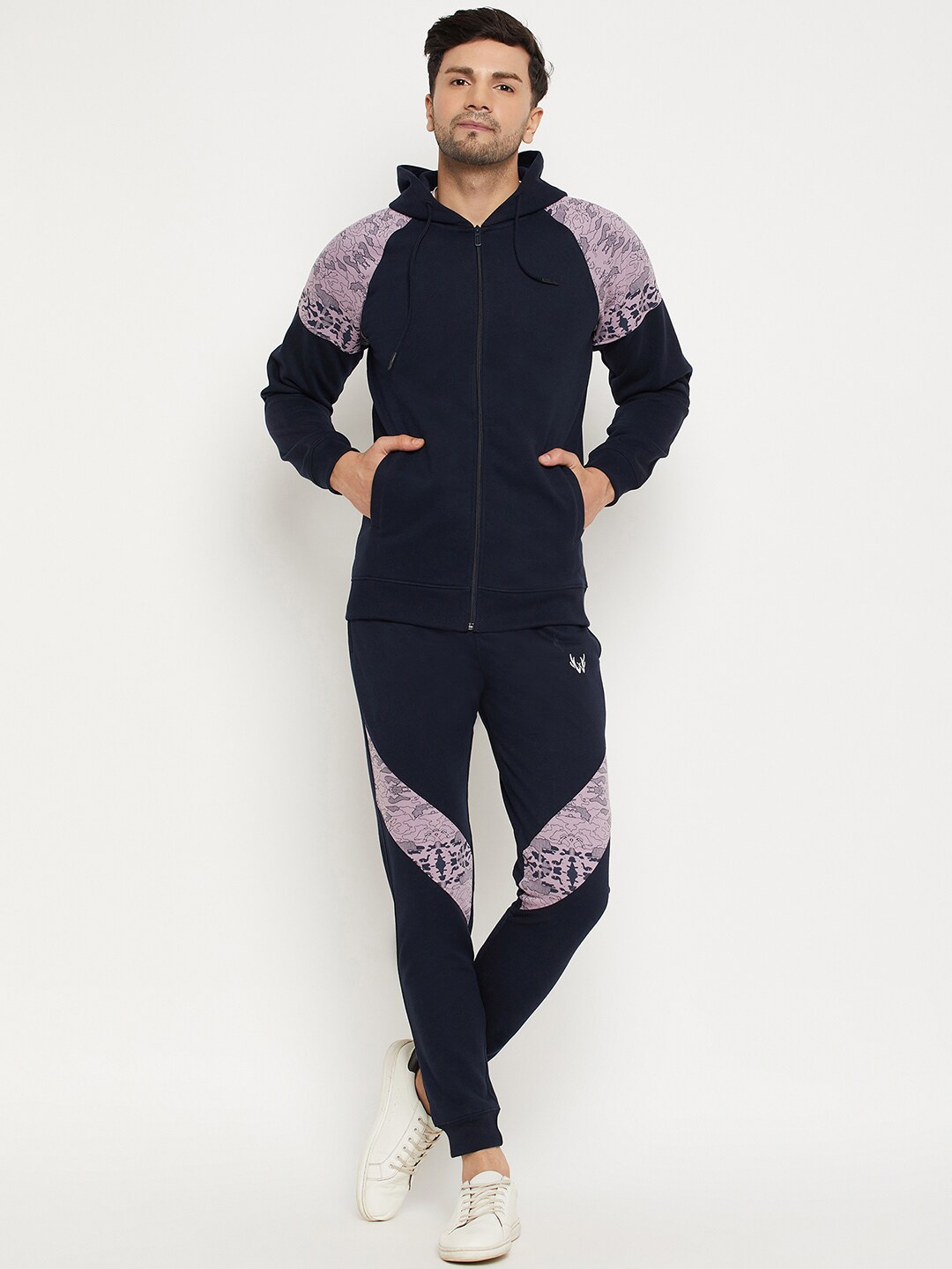 

WILD WEST Printed Hooded Fleece Sweatshirt With Trackpant, Navy blue