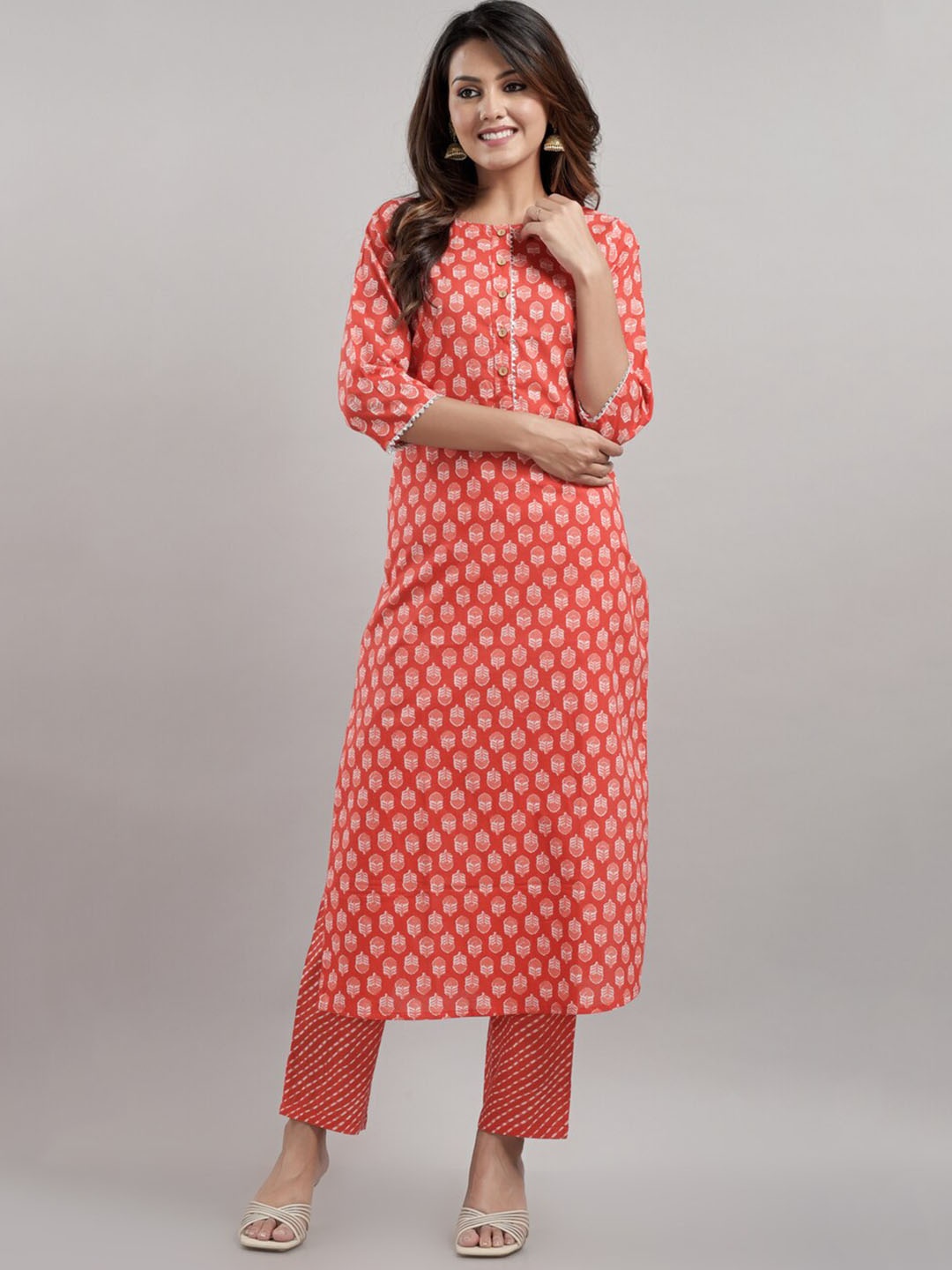 

STYLUM FAB Floral Printed Pure Cotton Kurta With Trousers & Dupatta, Red