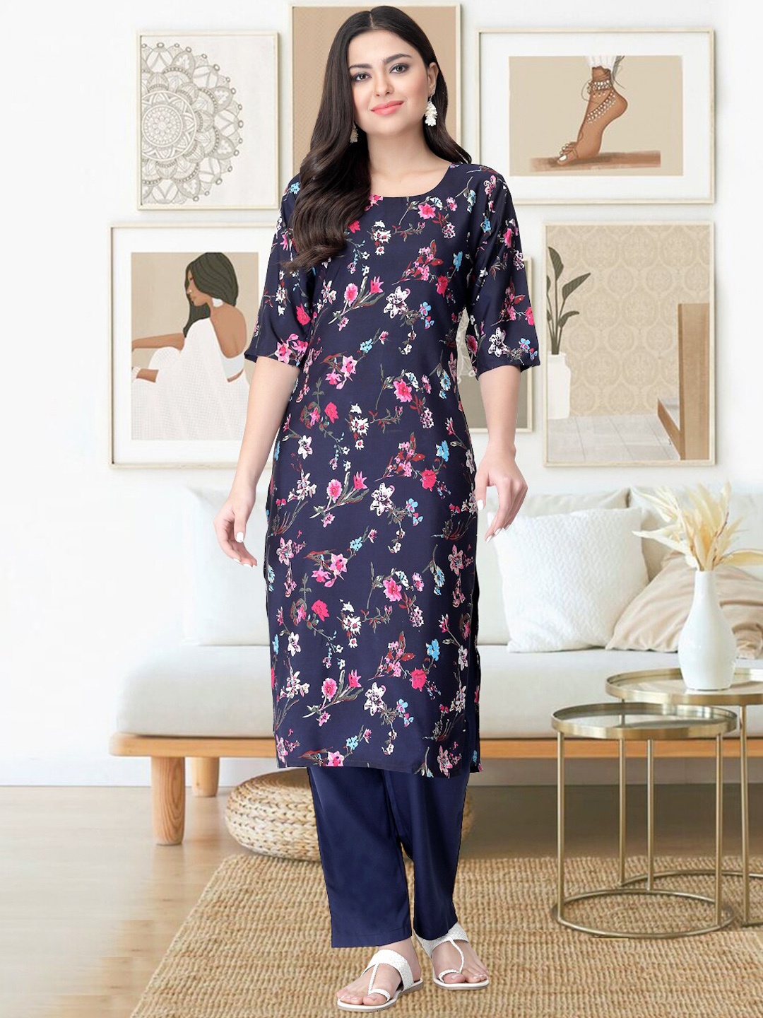 

arangya Floral Printed Kurta With Trousers, Blue