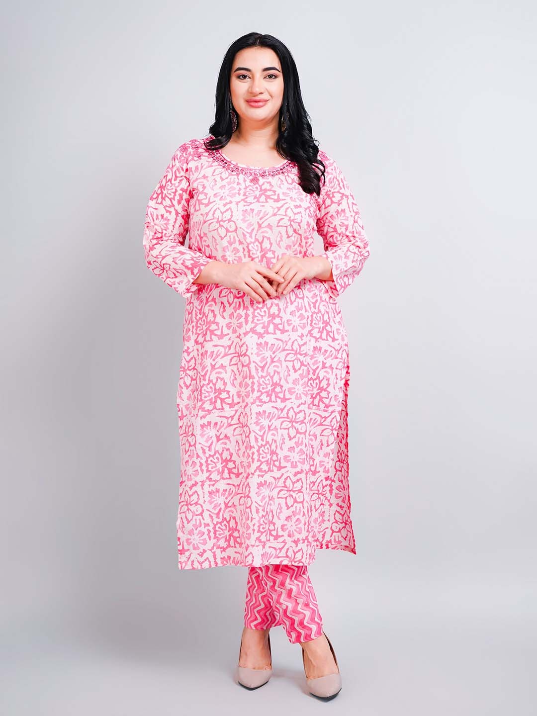 

NAVGYA Floral Printed Three-Quarter Sleeve Regular Pure Cotton Kurta With Trouser, Pink