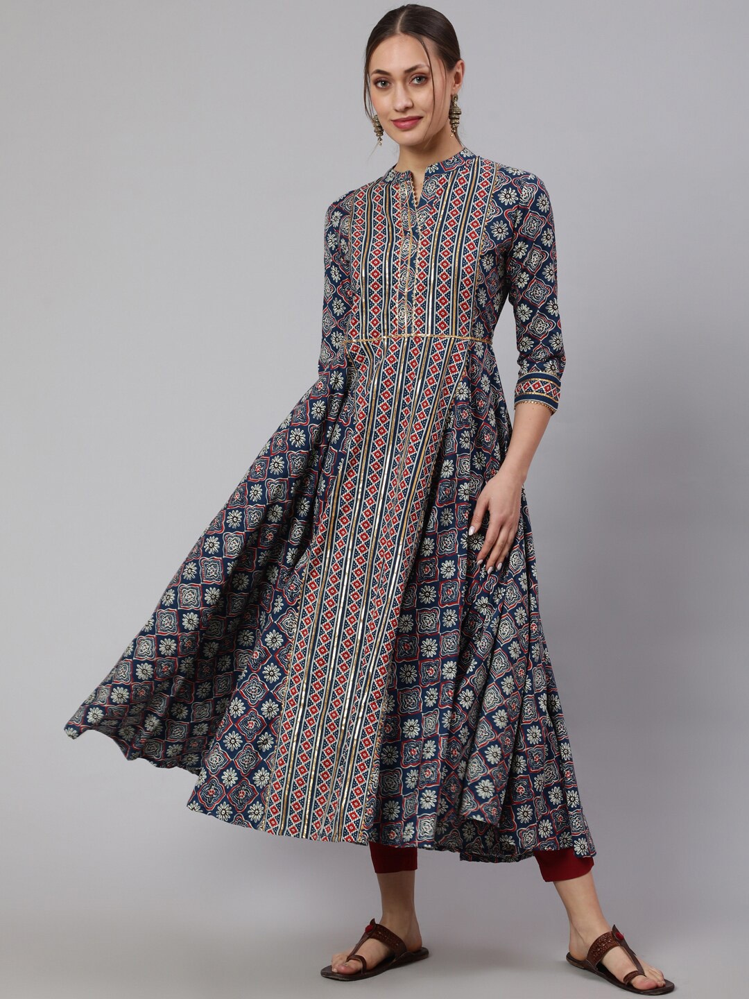 

GLAM ROOTS Floral Printed Mandarin Neck Cotton Anarkali Kurta, Navy blue