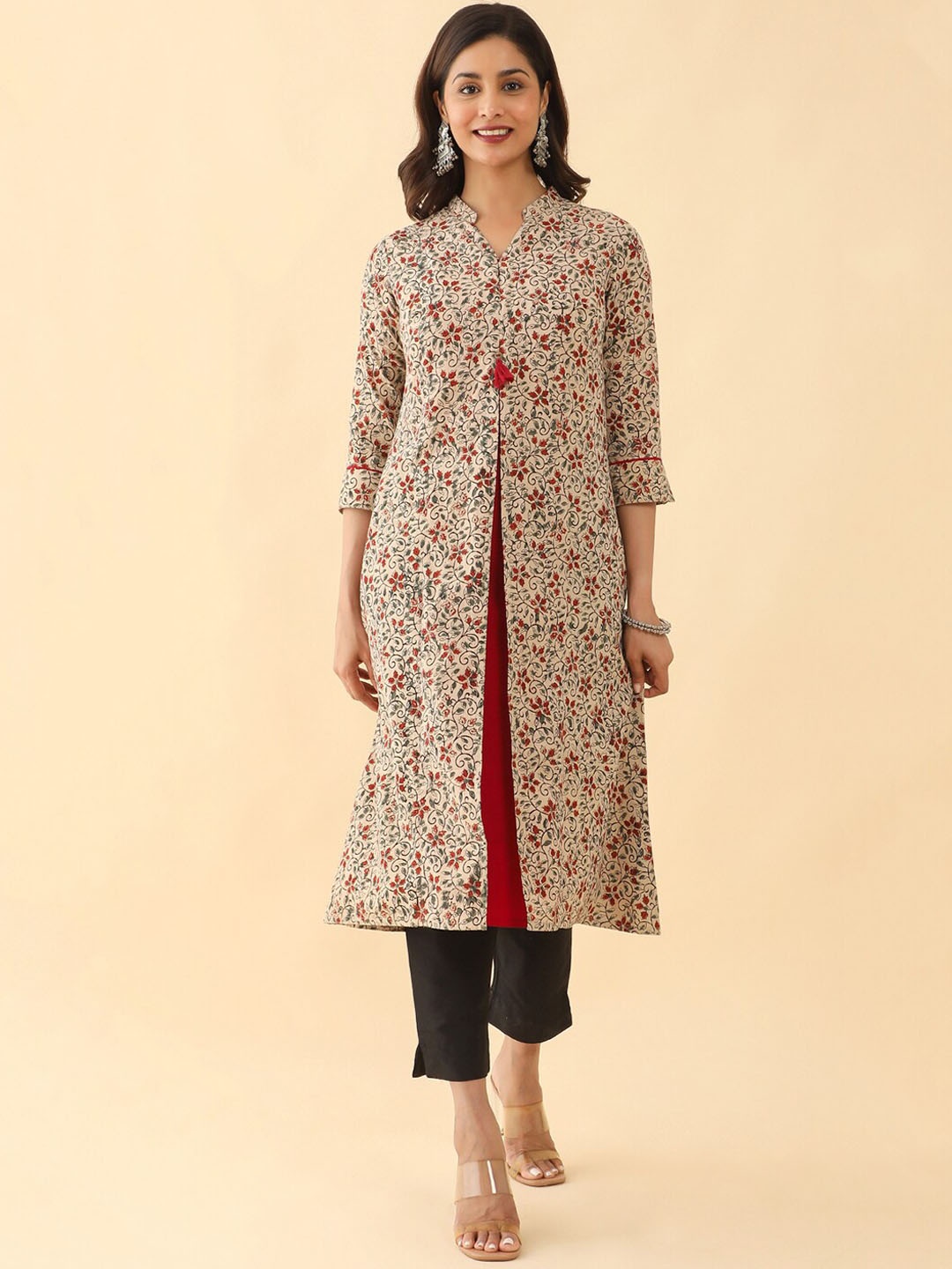 

Maybell Floral Printed Cotton Mandarin Collar Kurtas, Red