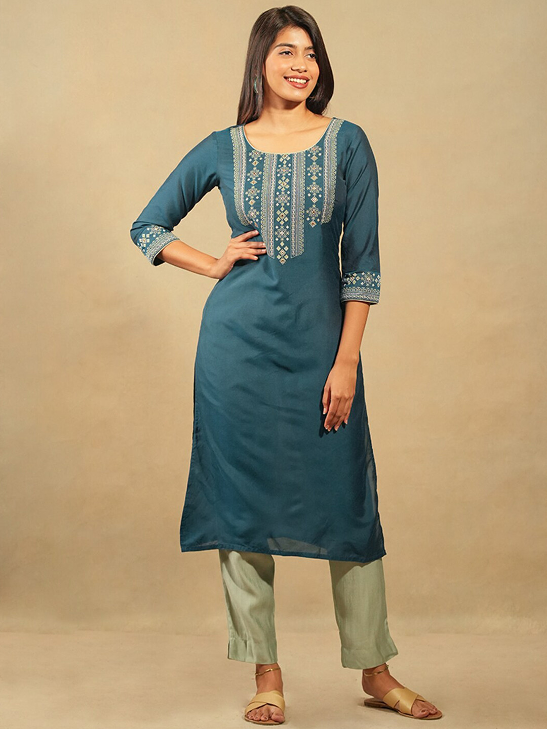 

Maybell Ethnic Motifs Embroidered Straight Thread Work Art Silk Kurta, Blue