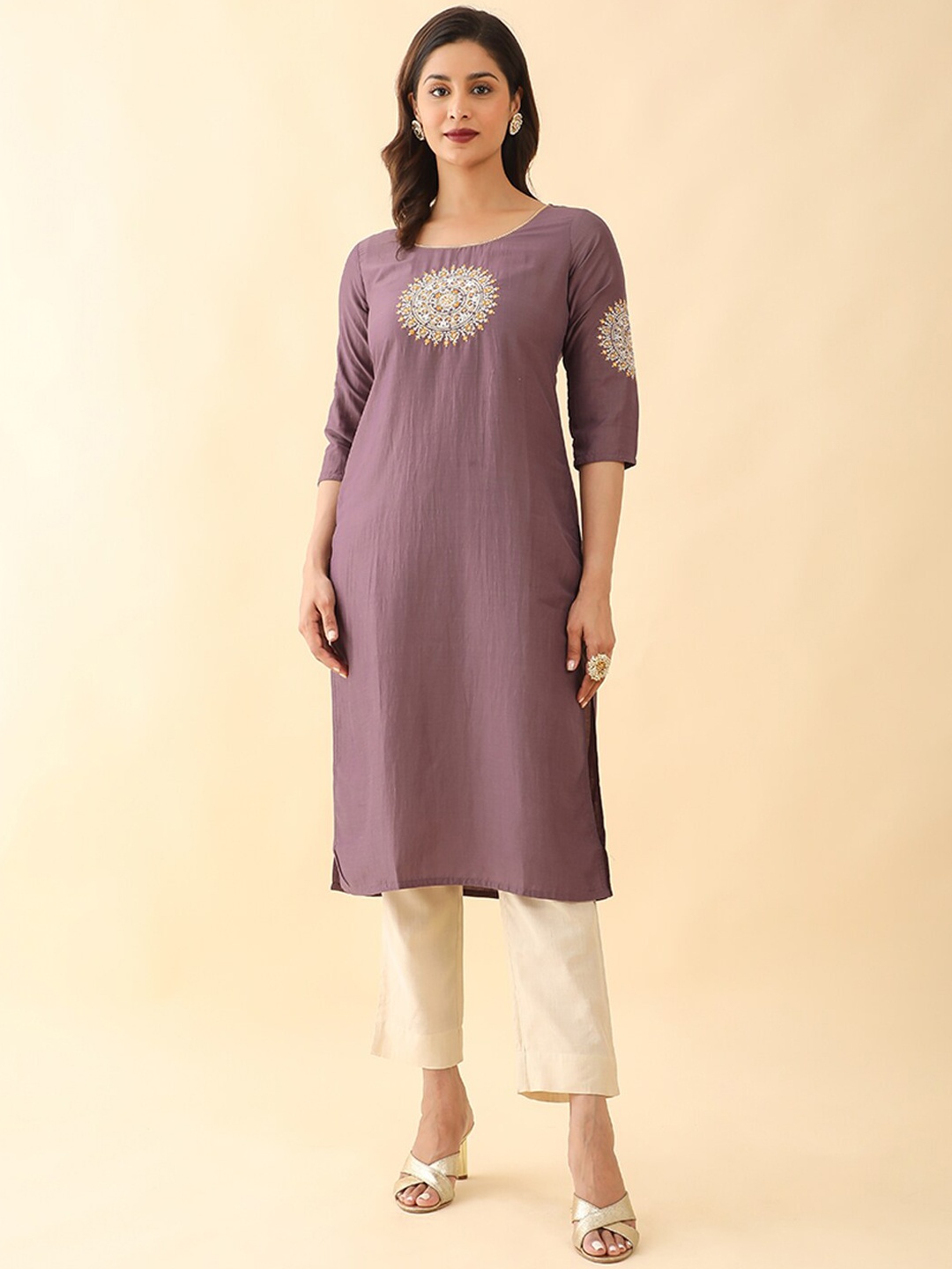 

Maybell Ethnic Motifs Embroidered Cotton Straight Kurta, Purple