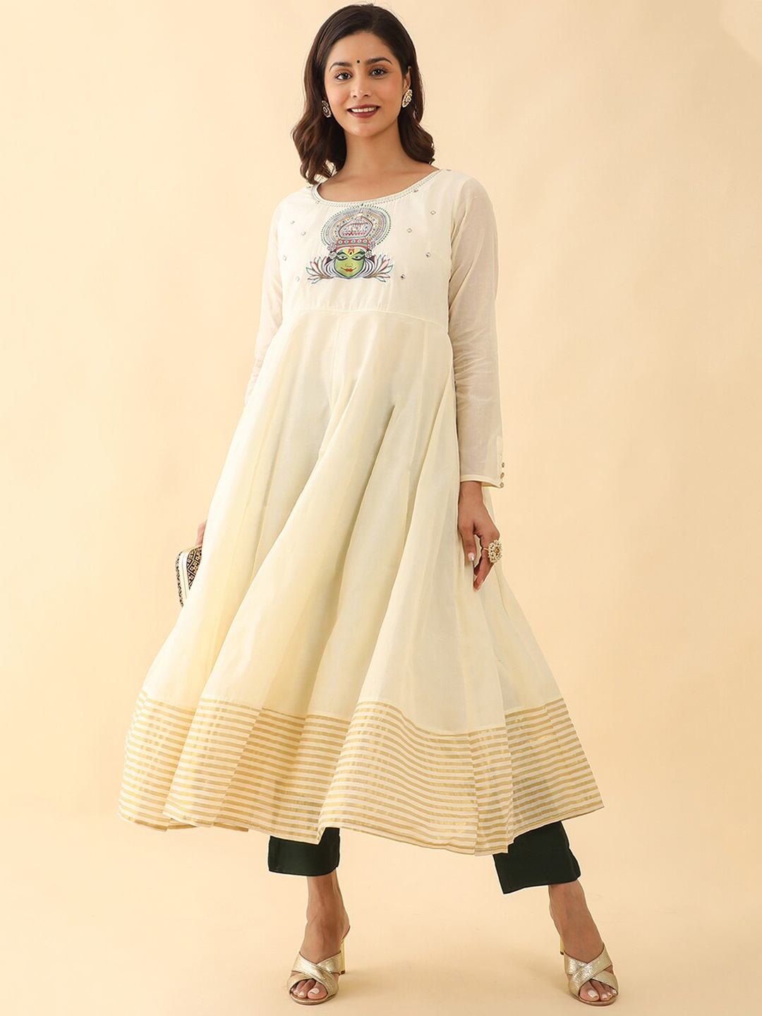 

Maybell Ethnic Motifs Printed Pure Cotton Anarkali Kurta, Off white