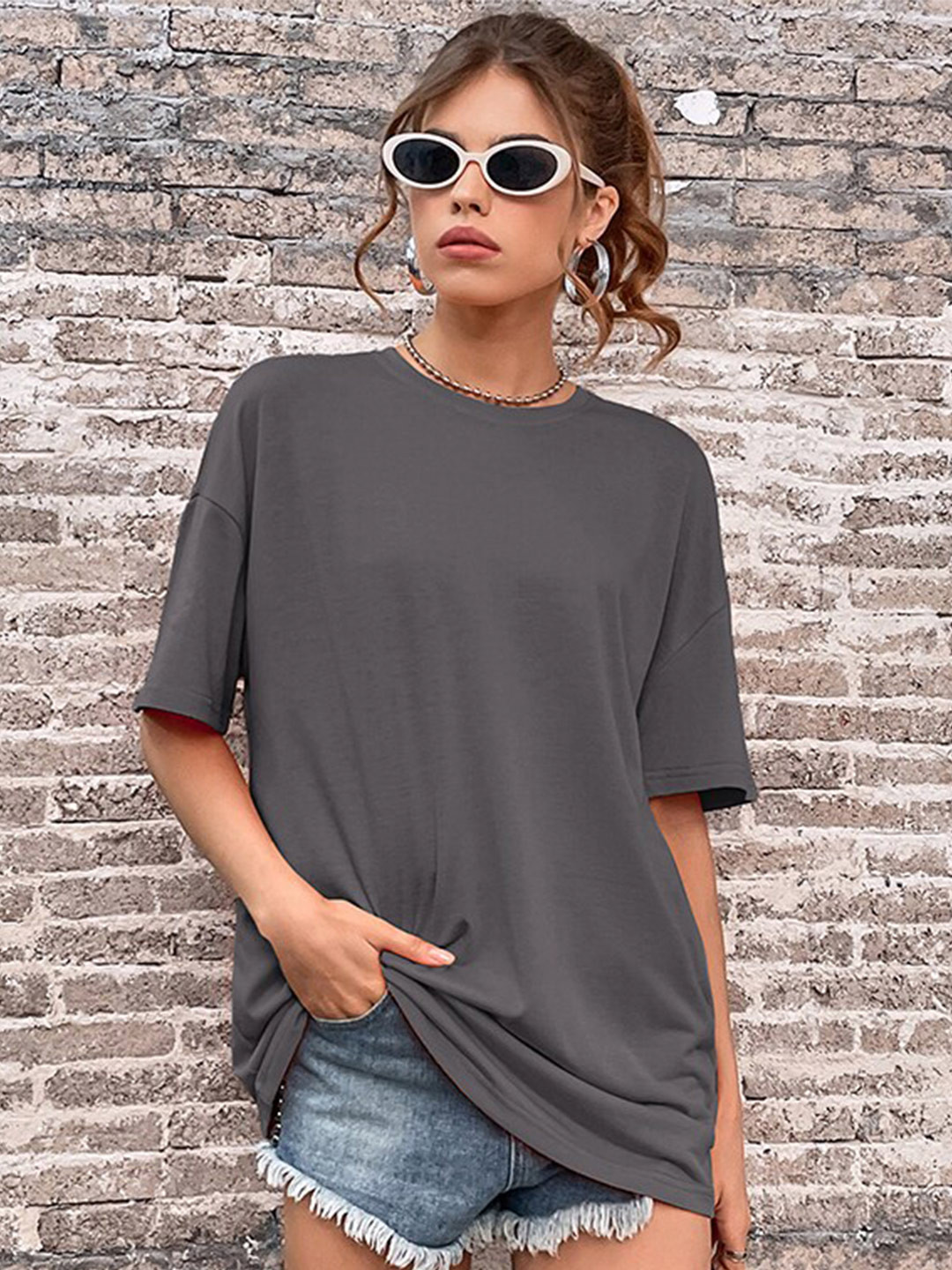 

StyleCast Grey Round Neck Oversized T-shirt