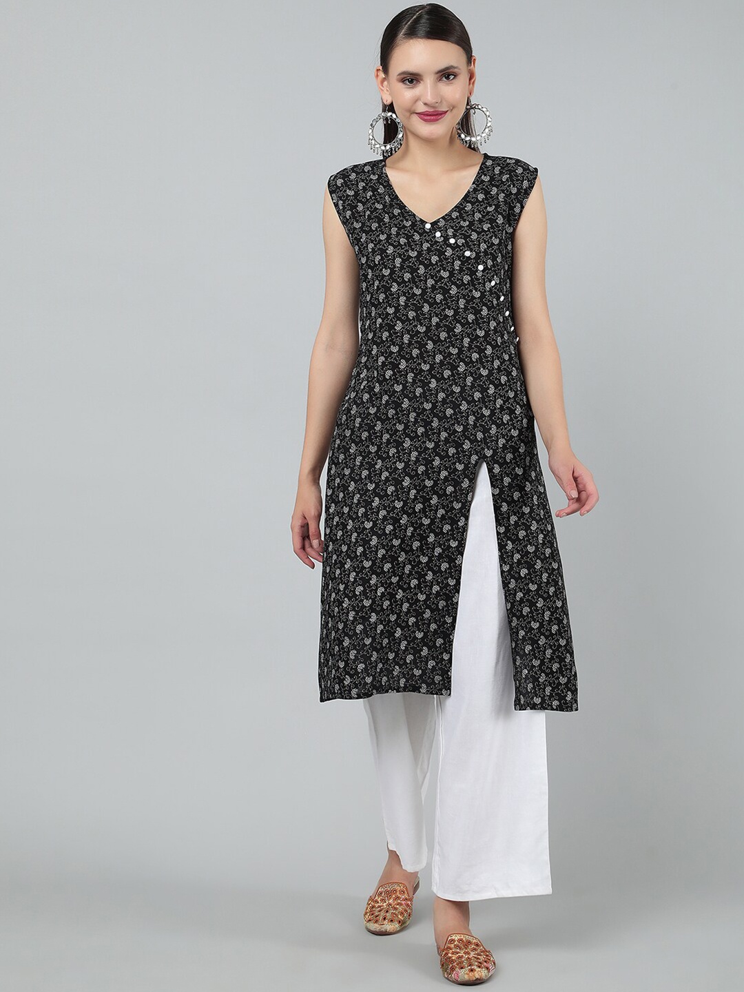 

KALINI Floral Printed Angrakha Kurta, Black