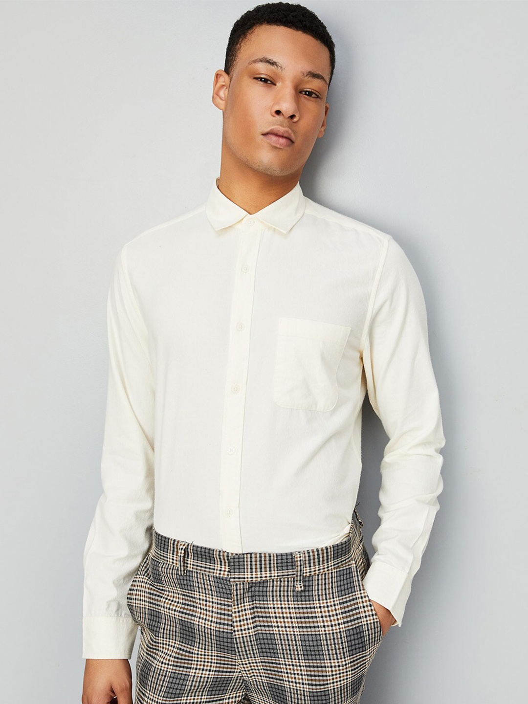 

max Spread Collar Pure Cotton Formal Shirt, Off white