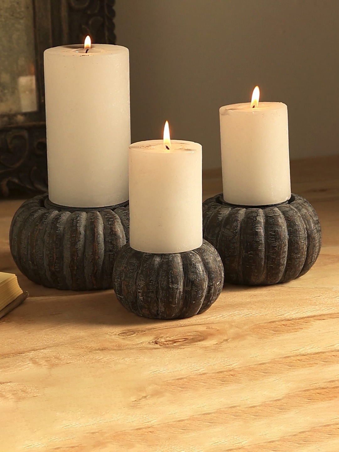 

Designer Library 3-Pcs Grey Pumpkin Wooden Candle Holders